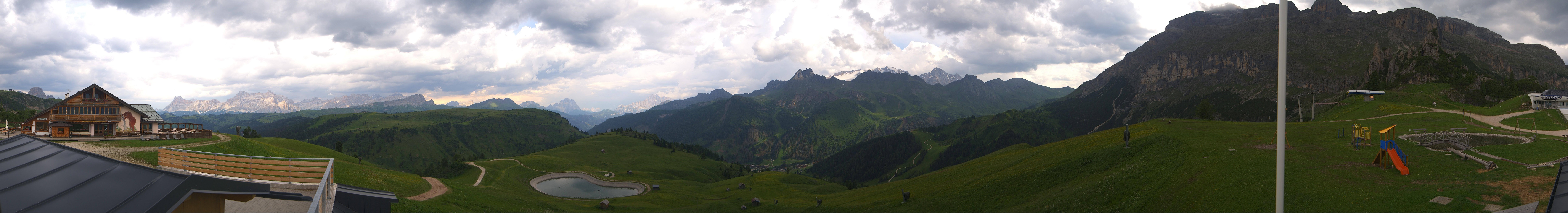 Archiv Foto Webcam Rundblick Bec de Roces, Arabba