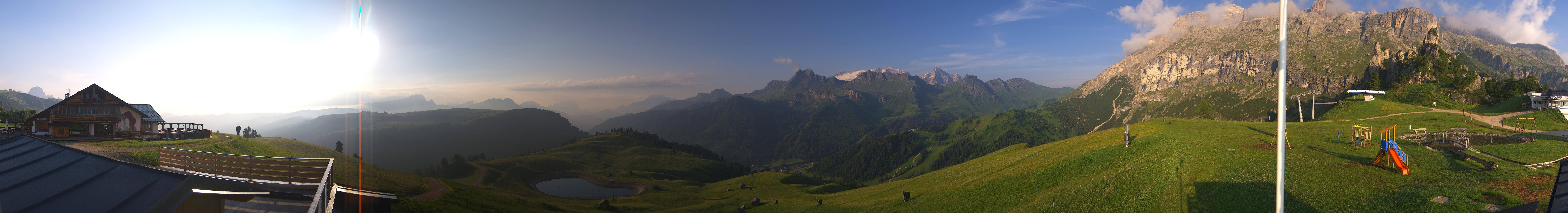 Archiv Foto Webcam Rundblick Bec de Roces, Arabba