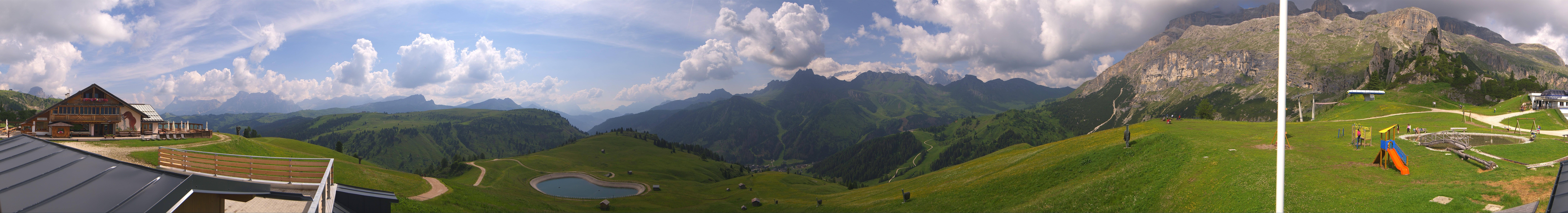 Archiv Foto Webcam Rundblick Bec de Roces, Arabba