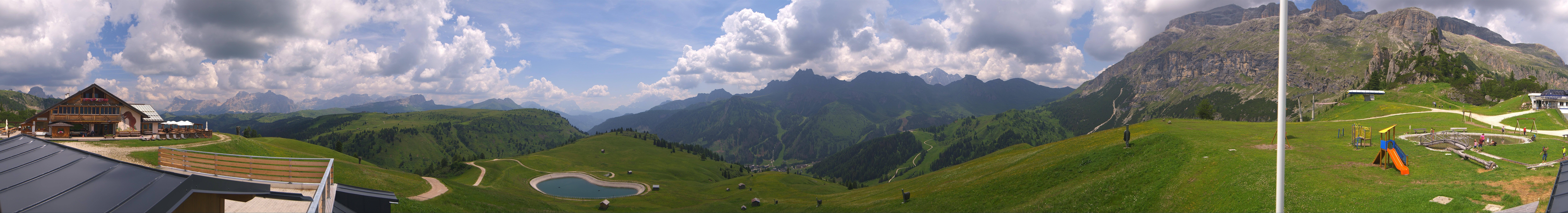 Archiv Foto Webcam Rundblick Bec de Roces, Arabba