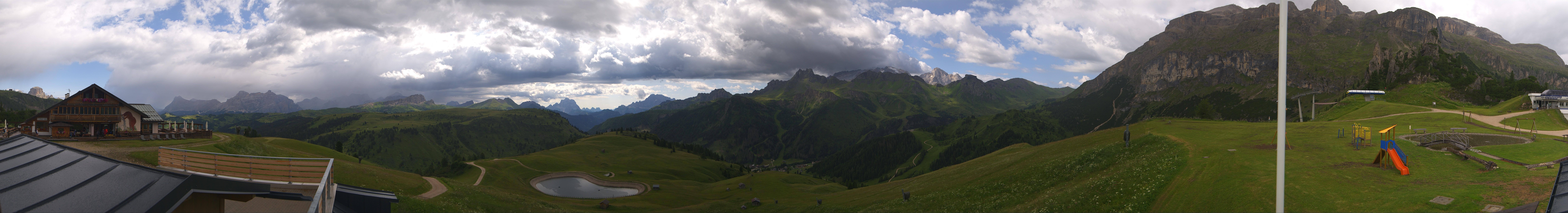 Archiv Foto Webcam Rundblick Bec de Roces, Arabba