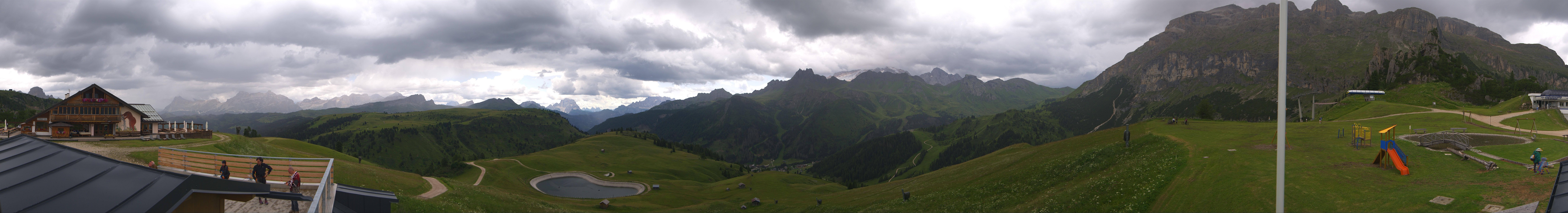 Archiv Foto Webcam Rundblick Bec de Roces, Arabba