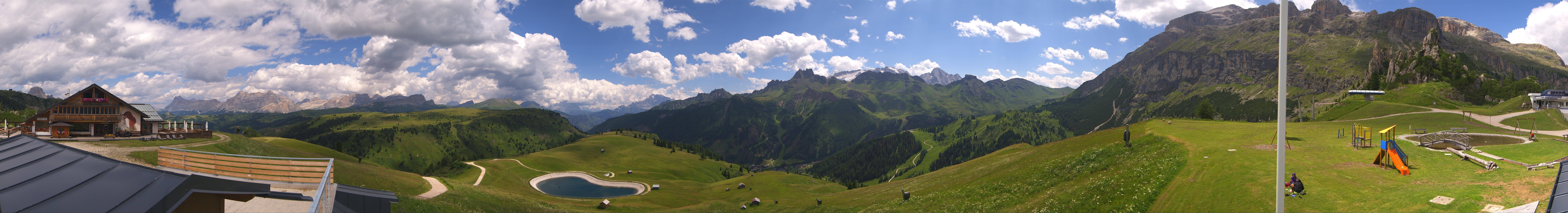 Archiv Foto Webcam Rundblick Bec de Roces, Arabba