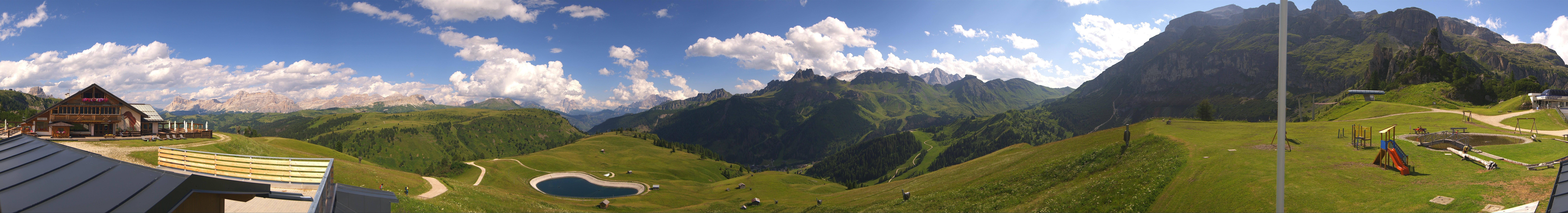 Archiv Foto Webcam Rundblick Bec de Roces, Arabba