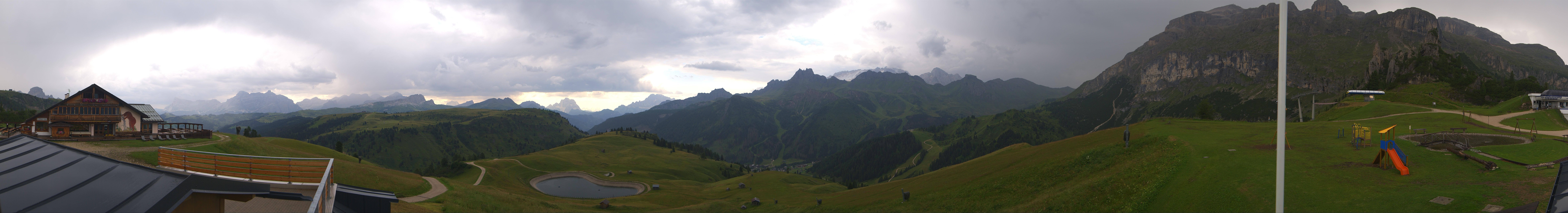 Archiv Foto Webcam Rundblick Bec de Roces, Arabba