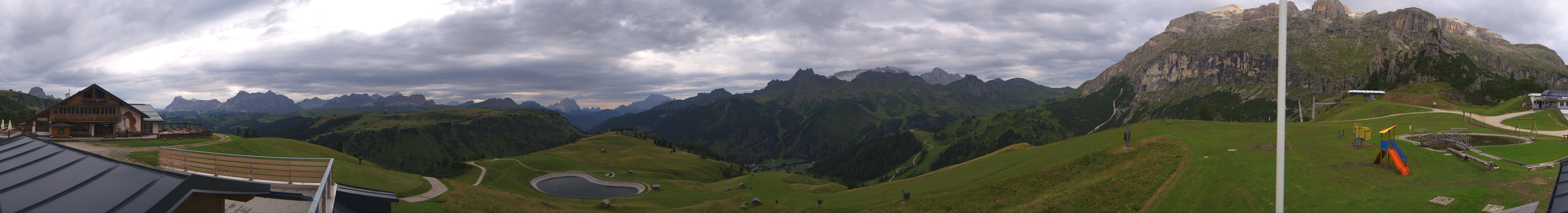 Archiv Foto Webcam Rundblick Bec de Roces, Arabba