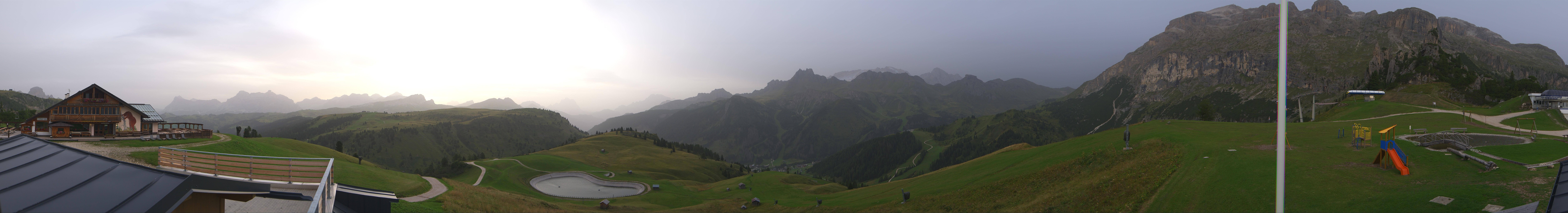 Archiv Foto Webcam Rundblick Bec de Roces, Arabba