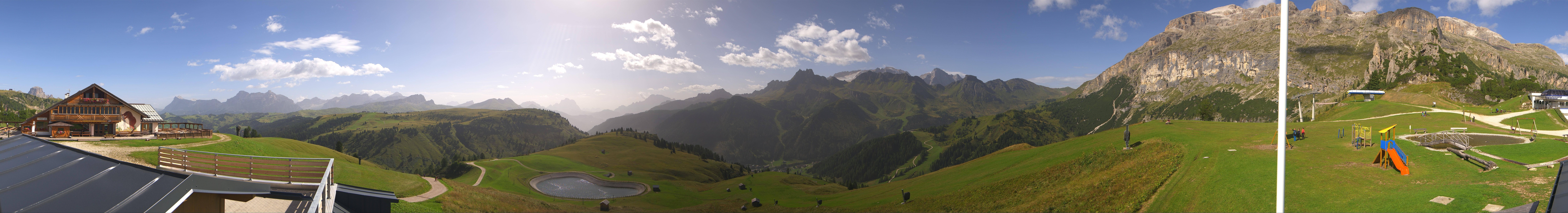 Archiv Foto Webcam Rundblick Bec de Roces, Arabba