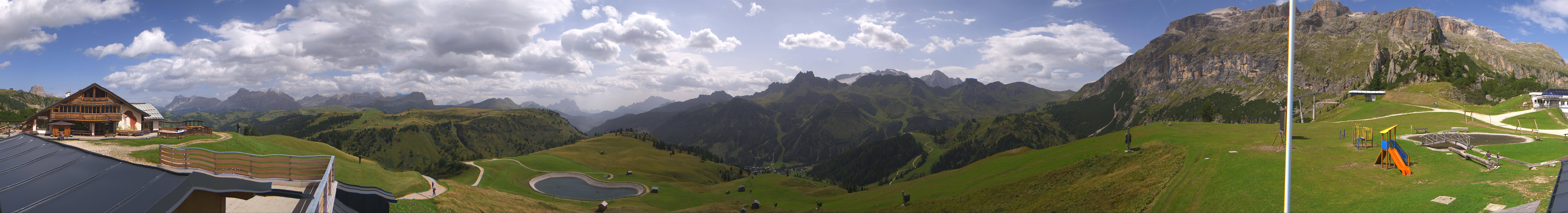 Archiv Foto Webcam Rundblick Bec de Roces, Arabba
