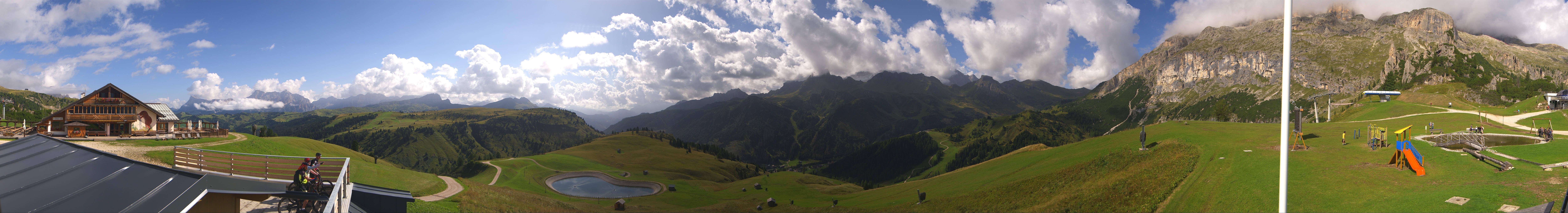 Archiv Foto Webcam Rundblick Bec de Roces, Arabba