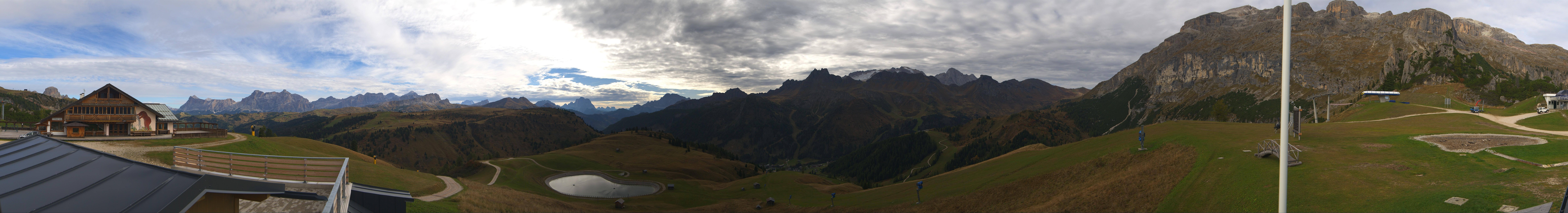 Archiv Foto Webcam Rundblick Bec de Roces, Arabba