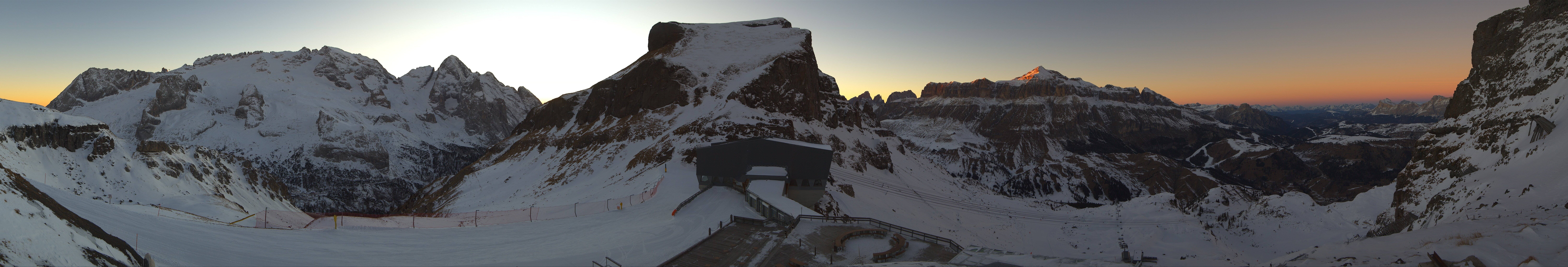 Archiv Foto Webcam Rundblick Arabba