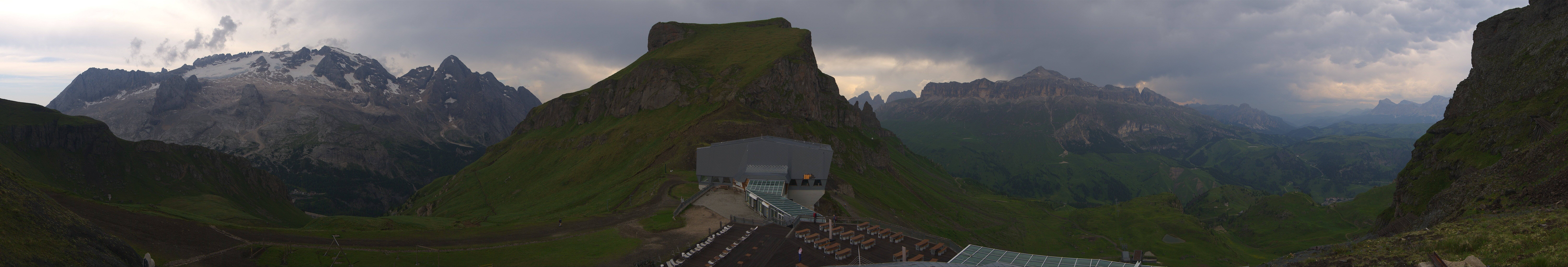 Archiv Foto Webcam Rundblick Arabba