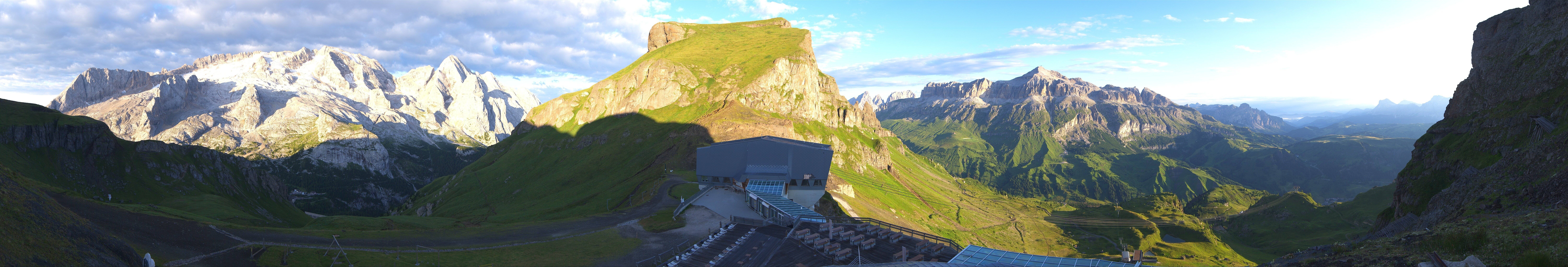 Archiv Foto Webcam Rundblick Arabba