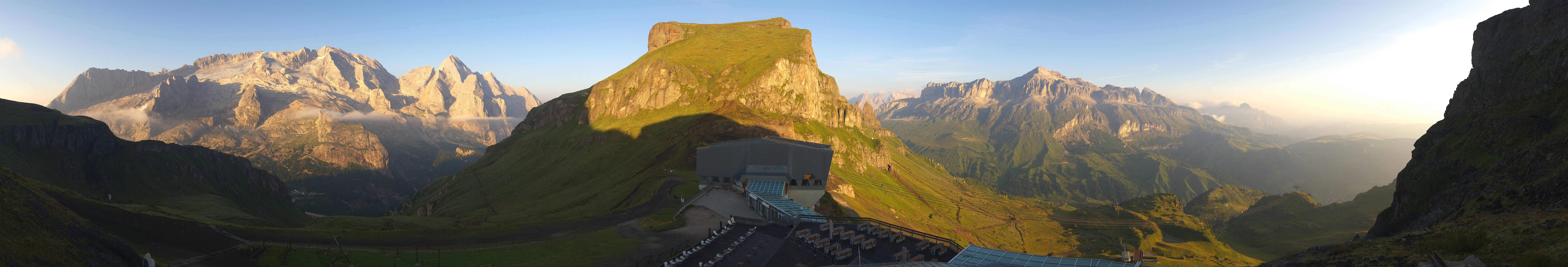 Archiv Foto Webcam Rundblick Arabba