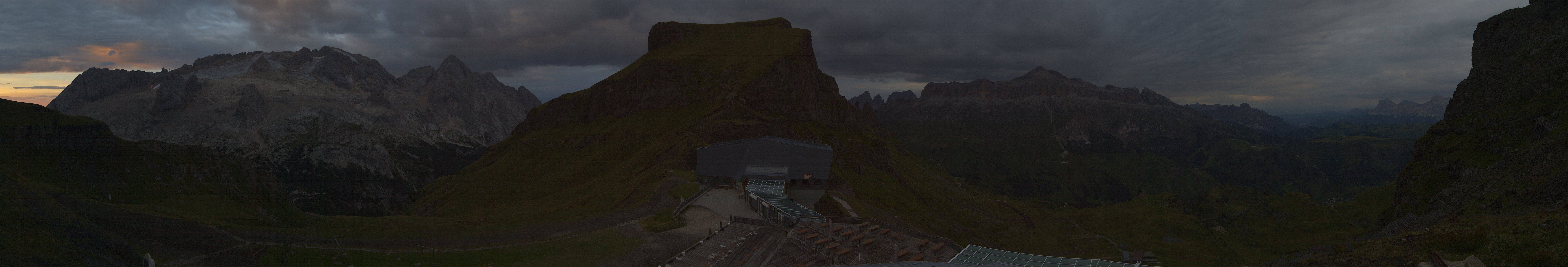Archiv Foto Webcam Rundblick Arabba
