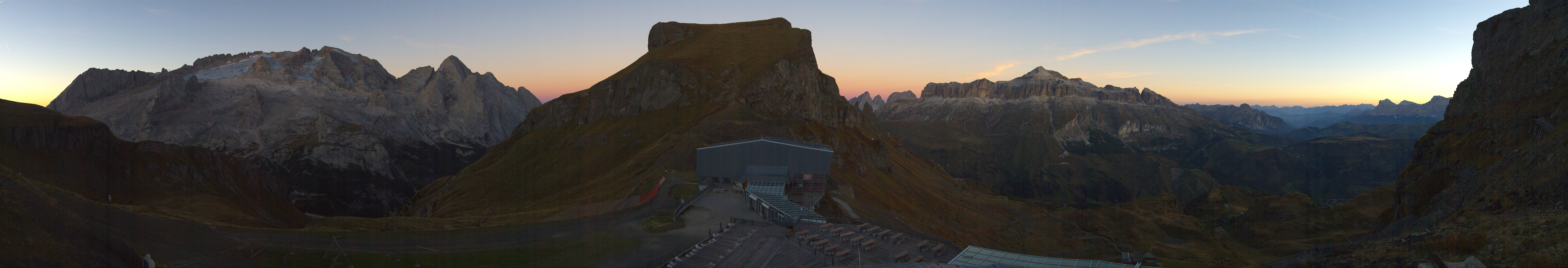 Archiv Foto Webcam Rundblick Arabba