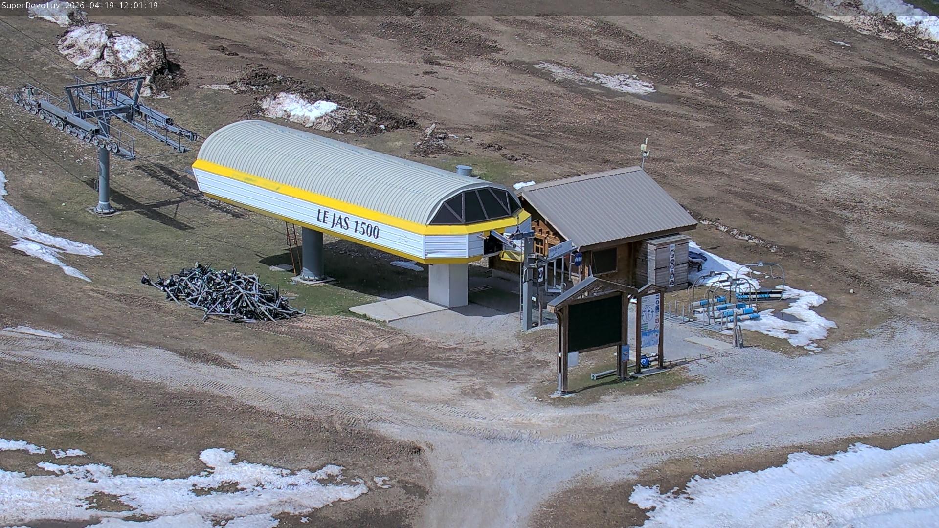 Archived image Webcam Pic de Bure summit (2709m)