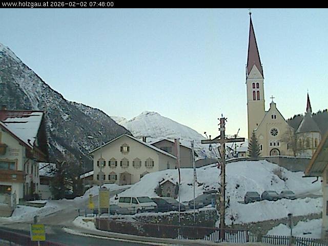 Archiv Foto Webcam Holzgau: Kirche