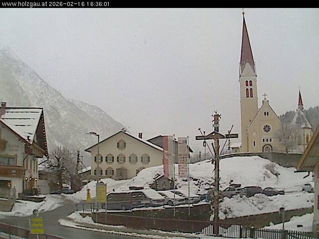 Archiv Foto Webcam Holzgau: Kirche