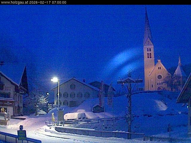 Archiv Foto Webcam Holzgau: Kirche