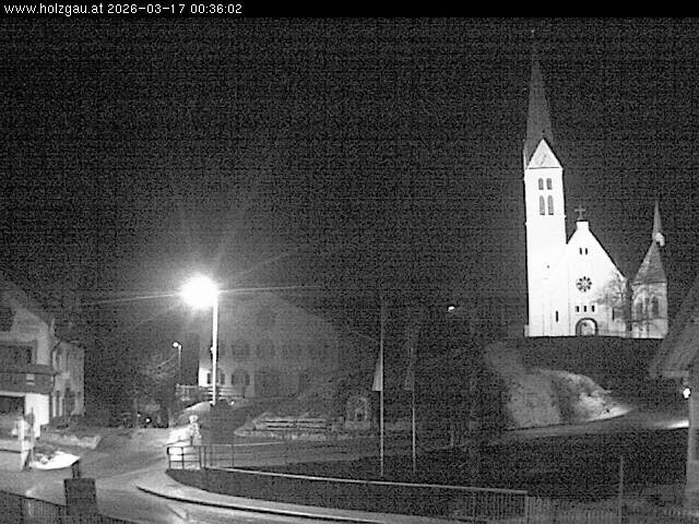 Archiv Foto Webcam Holzgau: Kirche