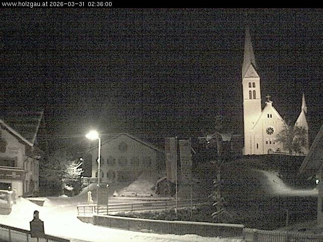 Archiv Foto Webcam Holzgau: Kirche