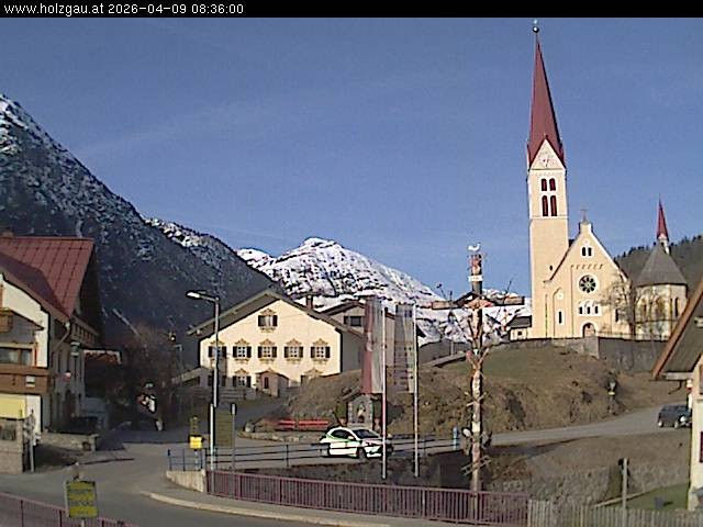 Archiv Foto Webcam Holzgau: Kirche