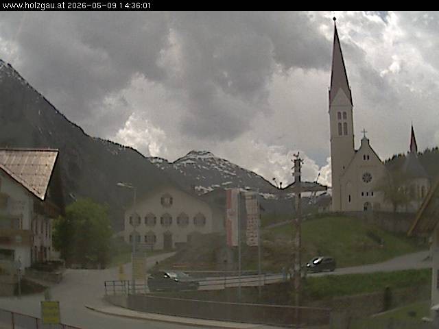 Archiv Foto Webcam Holzgau: Kirche