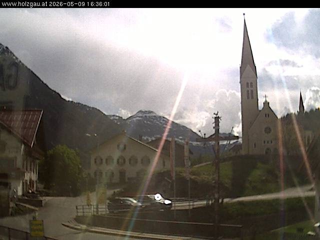 Archiv Foto Webcam Holzgau: Kirche
