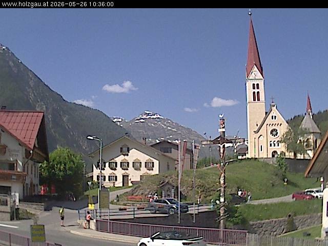 Archiv Foto Webcam Holzgau: Kirche