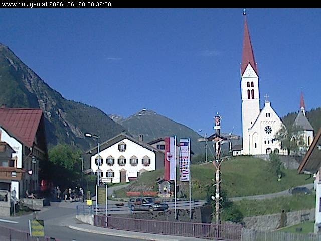 Archiv Foto Webcam Holzgau: Kirche