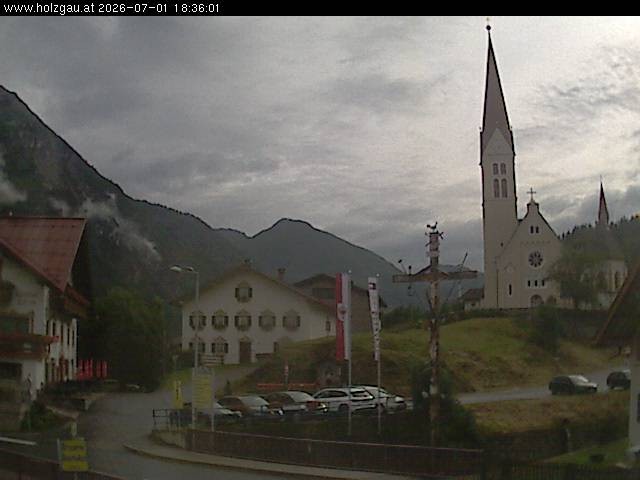 Archiv Foto Webcam Holzgau: Kirche