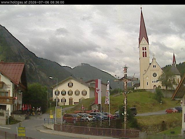 Archiv Foto Webcam Holzgau: Kirche