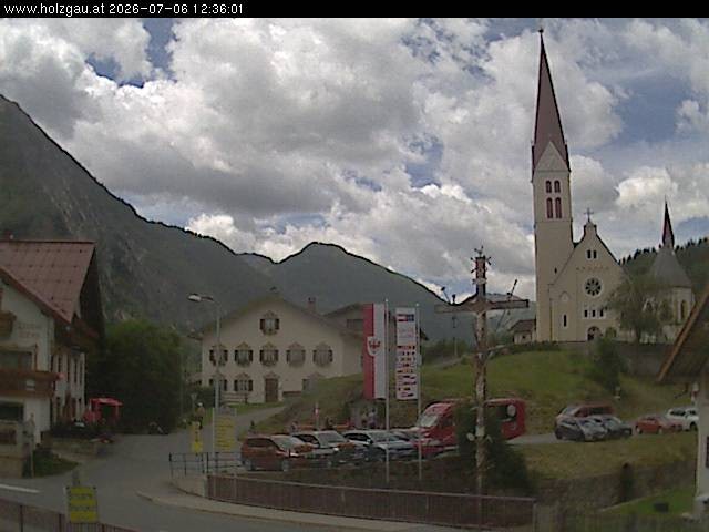 Archiv Foto Webcam Holzgau: Kirche