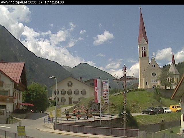 Archiv Foto Webcam Holzgau: Kirche