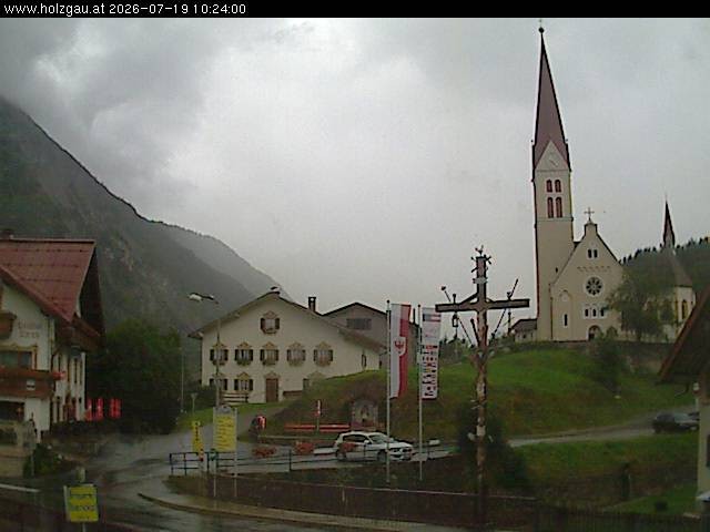 Archiv Foto Webcam Holzgau: Kirche