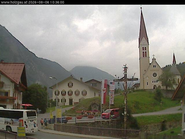 Archiv Foto Webcam Holzgau: Kirche