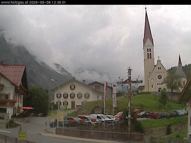 Archiv Foto Webcam Holzgau: Kirche