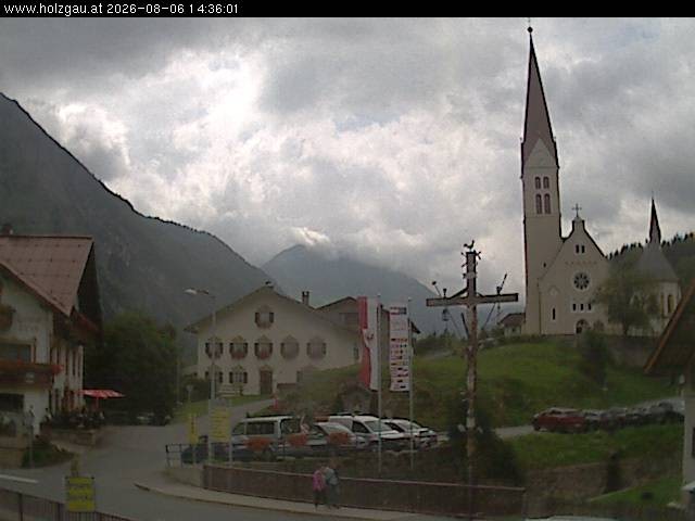 Archiv Foto Webcam Holzgau: Kirche