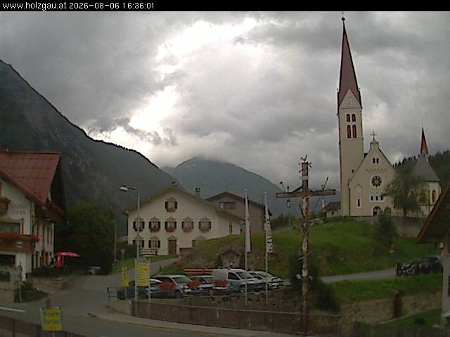Archiv Foto Webcam Holzgau: Kirche
