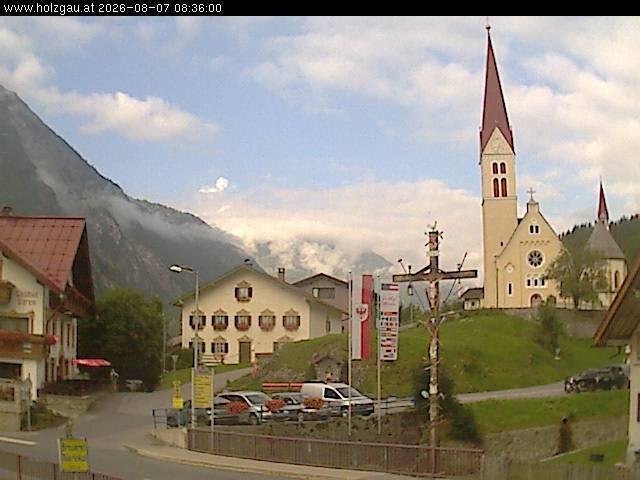 Archiv Foto Webcam Holzgau: Kirche