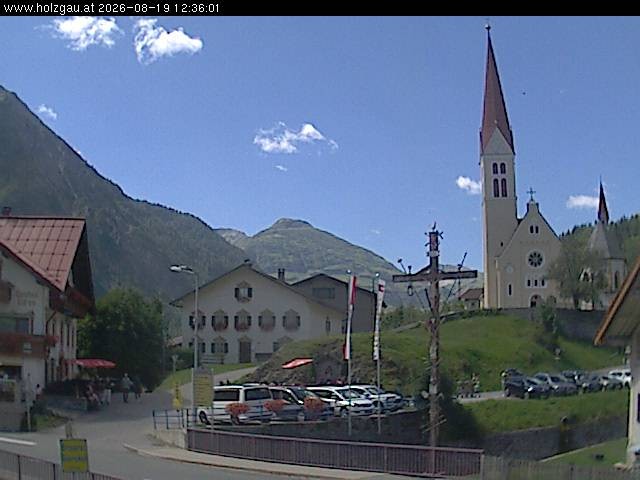 Archiv Foto Webcam Holzgau: Kirche