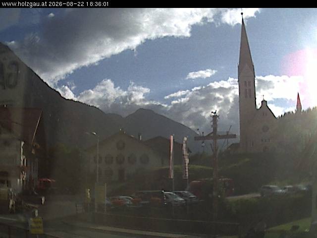 Archiv Foto Webcam Holzgau: Kirche