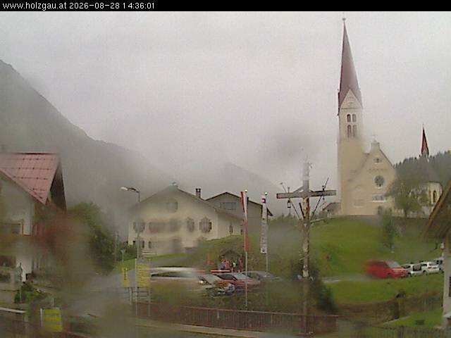 Archiv Foto Webcam Holzgau: Kirche
