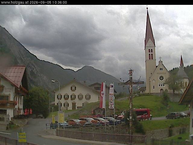 Archiv Foto Webcam Holzgau: Kirche