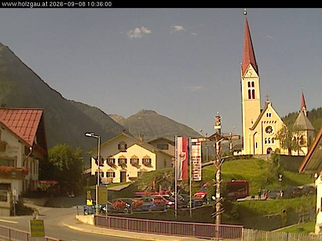 Archiv Foto Webcam Holzgau: Kirche