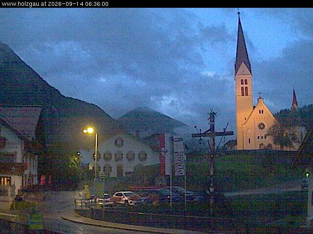 Archiv Foto Webcam Holzgau: Kirche