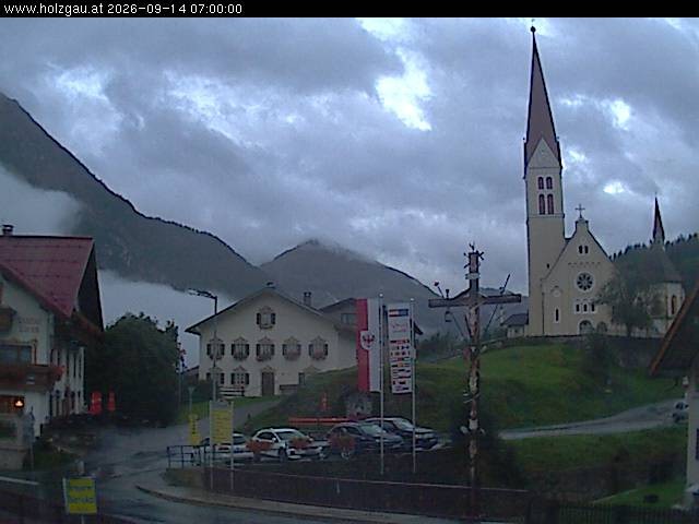 Archiv Foto Webcam Holzgau: Kirche