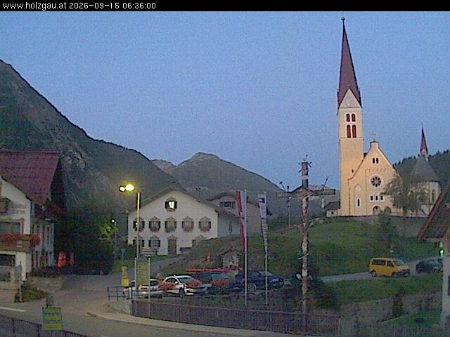 Archiv Foto Webcam Holzgau: Kirche